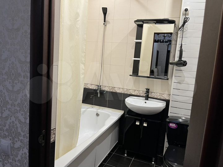 1-к. квартира, 50 м², 3/9 эт.