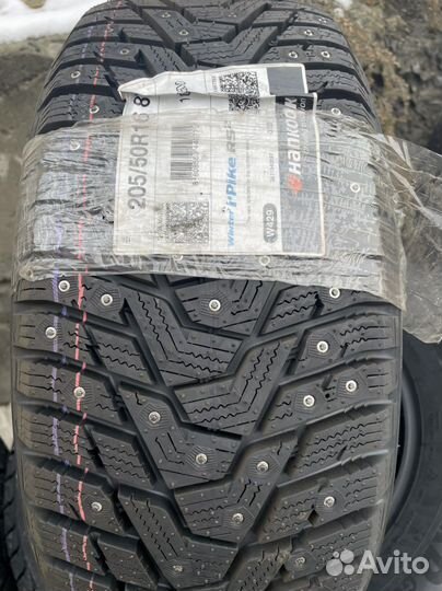 Hankook Winter I'Pike RS2 W429 205/50 R16 87T