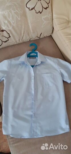 Детские рубашки на школьника