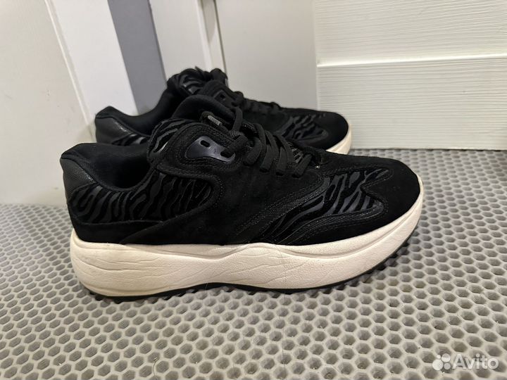 Кроссовки Zara 38