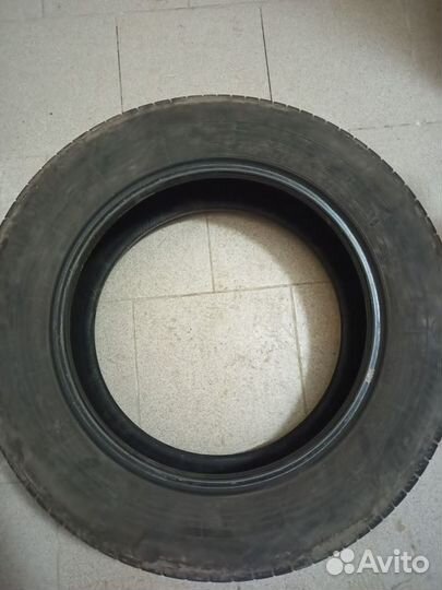 Yokohama 104ZR 215/65 R17