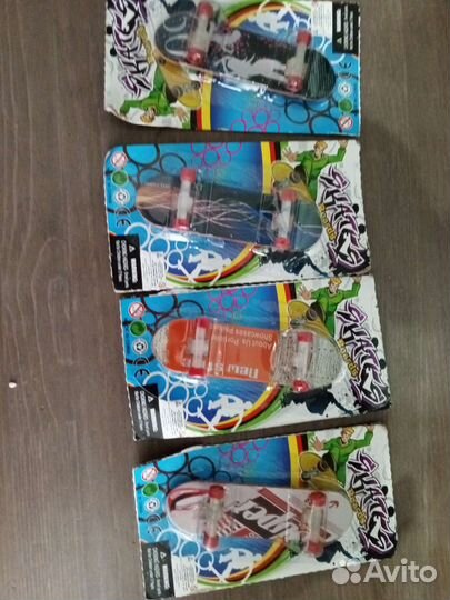 Скейтборд игрушечный