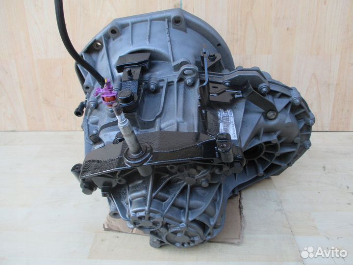 Коробка передач Renault Trafic 2.0 DCI PF6010