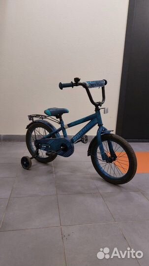 Велосипед четырехколесный