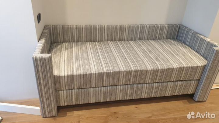 Кровать детская