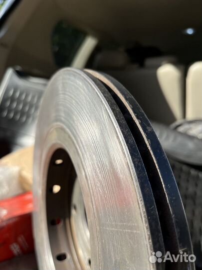 Диск тормозной передний Mitsubishi/Peugeot/Citroen