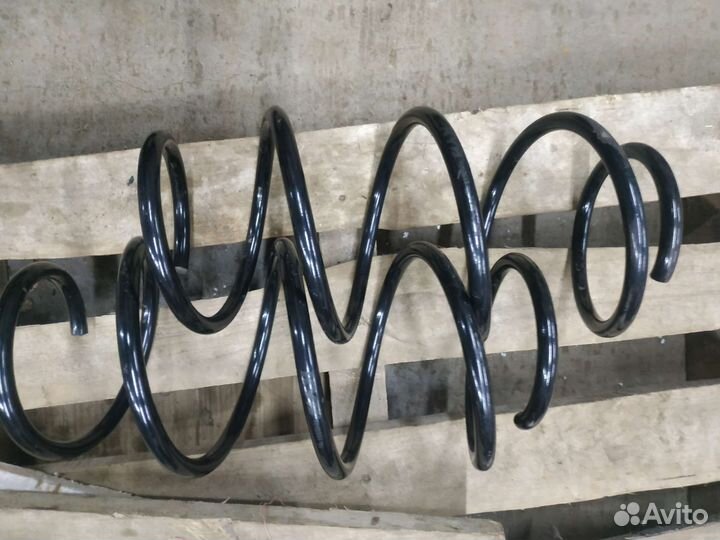 Пружина corolla auris e150