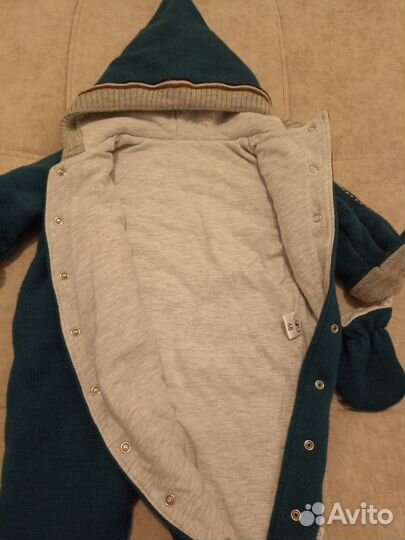 Комбинезон демисезонный 68+чепчики в подарок