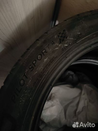 Michelin Pilot Sport 4 235/45 R18