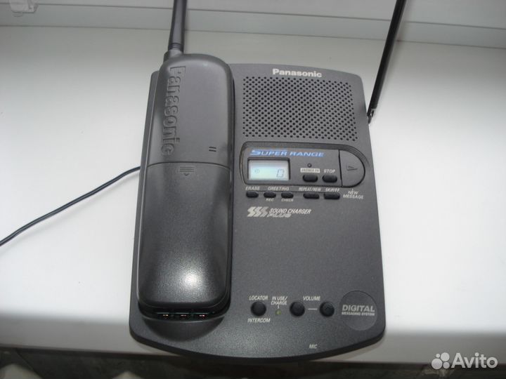 Радиотелефон с автоответчиком