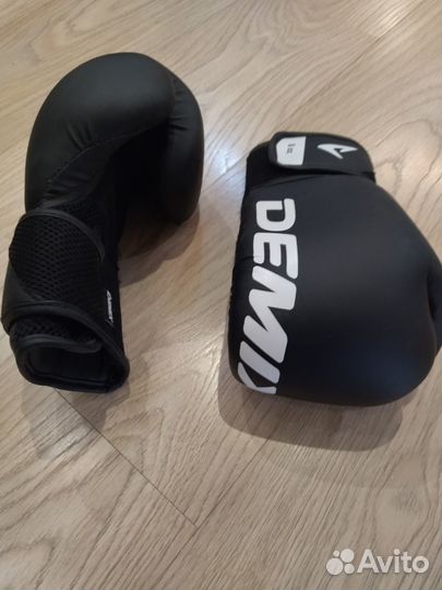 Боксерские перчатки детские 8 oz