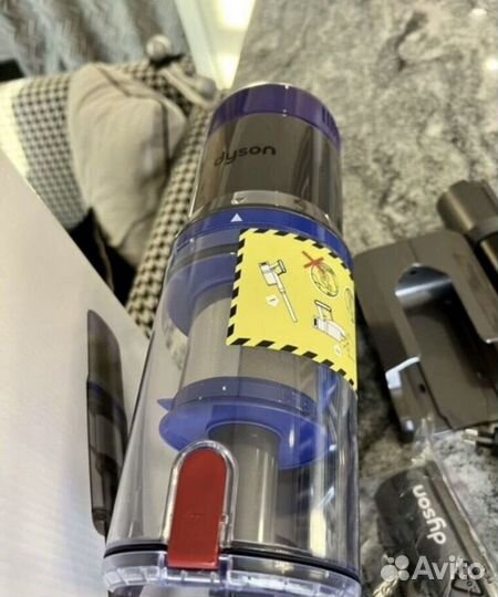 Пылесос Dyson V12S Detect Slim