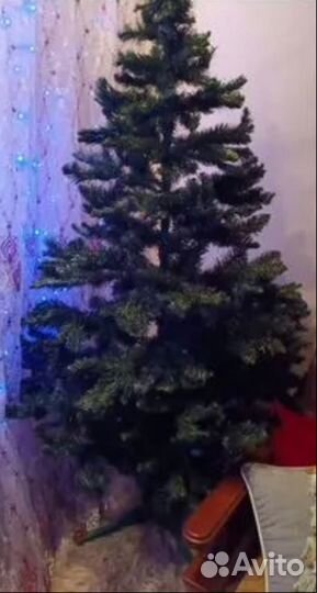 Елка искусственная 210