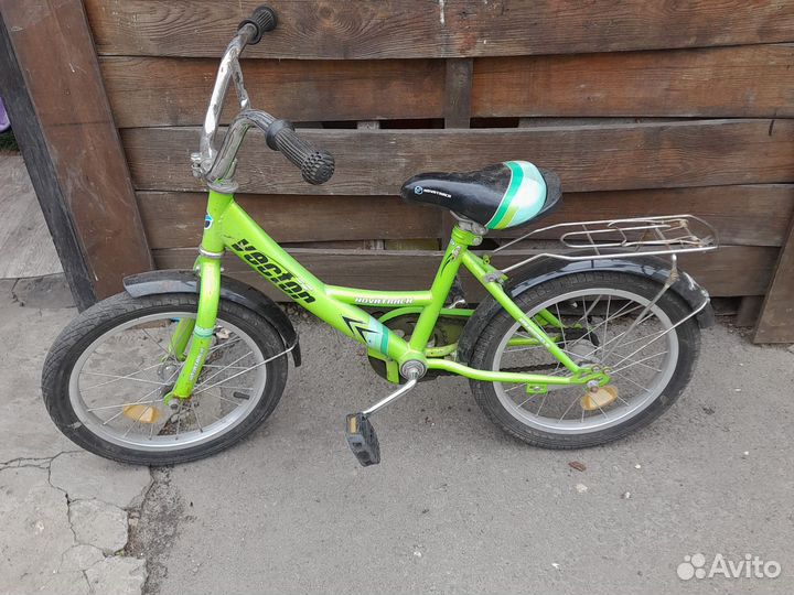 Детский трехколесный велосипед бу