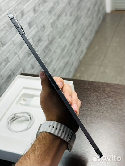 Отличный iPad Pro 11 (2020) 128gb LTE Sim Оригинал