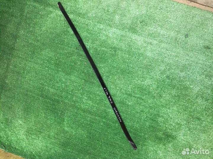 Уплотнитель переднего стекла ауди а6с5