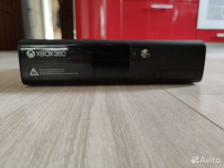 Xbox 360 E