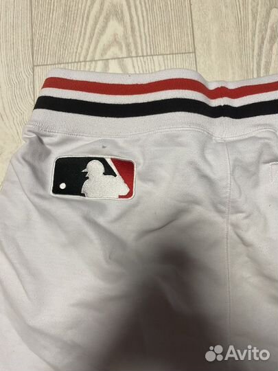 Шорты New Era Yankess New york