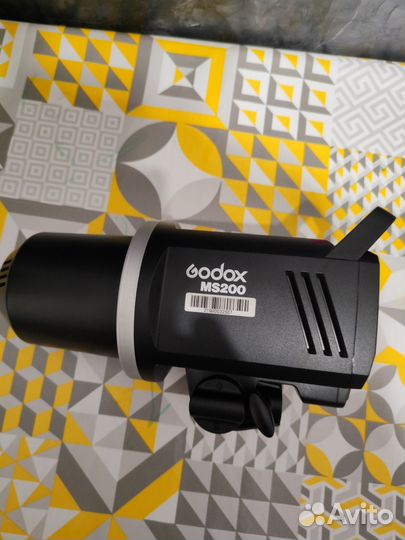 Godox ms200, софтбокс 6060, стойка 2м