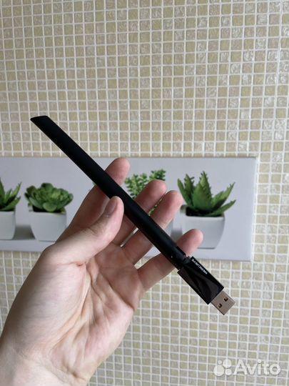 Wi fi адаптер TP-link TL-WN722N