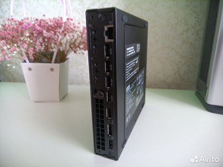 Lenovo ThinkCentre M70q G3 Tiny I5/I7 12500T++