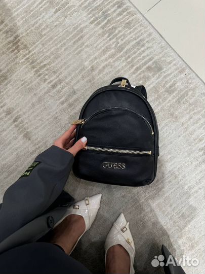 Рюкзак guess manhattan collection