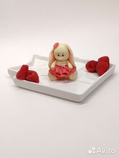 Шоколадная фигурка зайчик