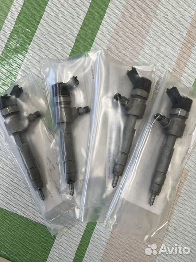 Форсунка дизельная Opel Vectra Bosch