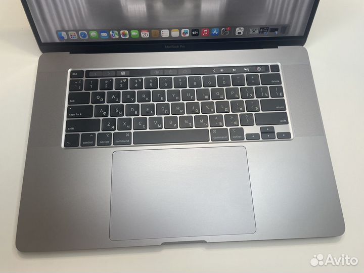 Отличный macbook pro 16 2022 32 Gb/ 8Gb vram