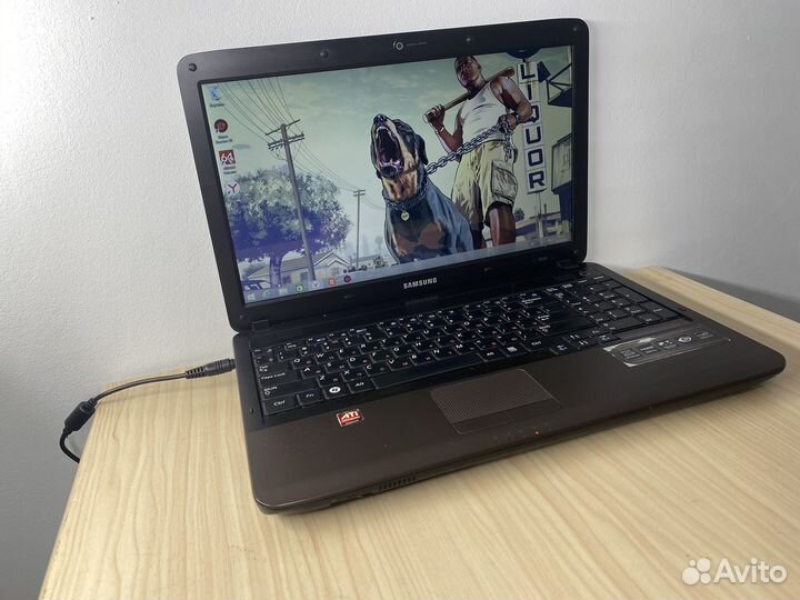 Игровой ноутбук samsung 2видеокарты