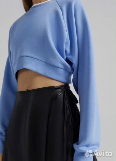 Укороченный свитшот