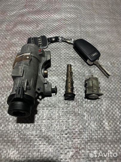Замок зажигания и личинки ауди а4 б7 седан