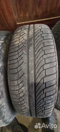 Michelin Latitude Diamaris 215/65 R16 98H