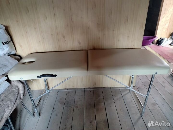 Массажный стол