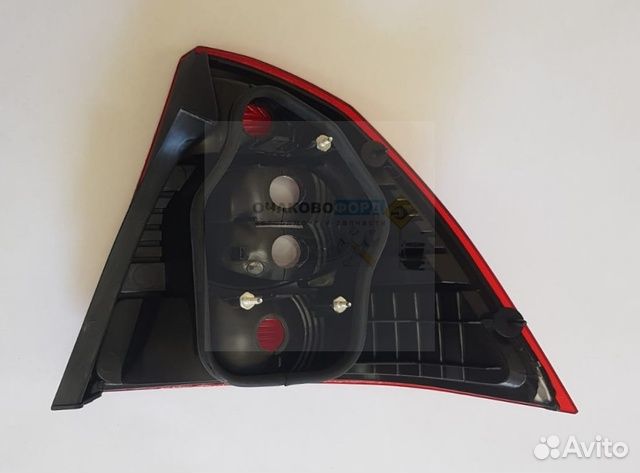 Задний фонарь LH седан Fo05, Fo08