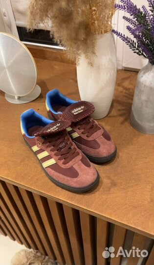 Кроссовки adodas samba wales bonner