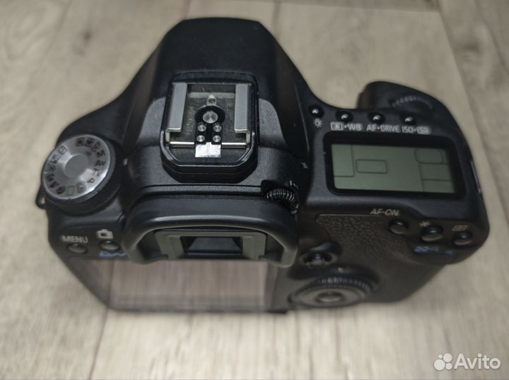 Зеркальный фотоаппарат canon 50d