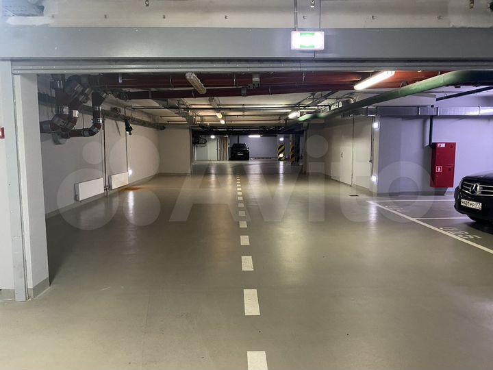 Машиноместо