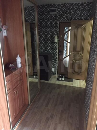 2-к. квартира, 64 м², 6/8 эт.