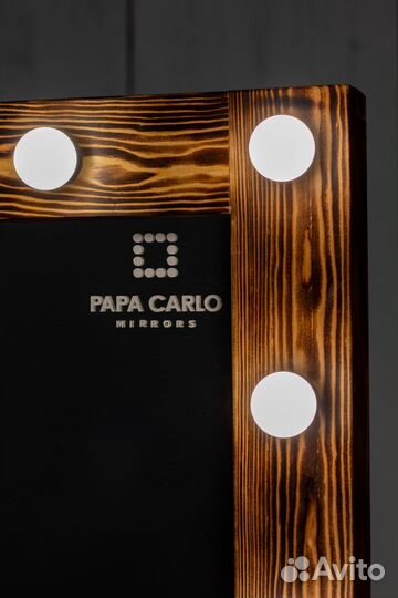 Гримерное зеркало с лампами