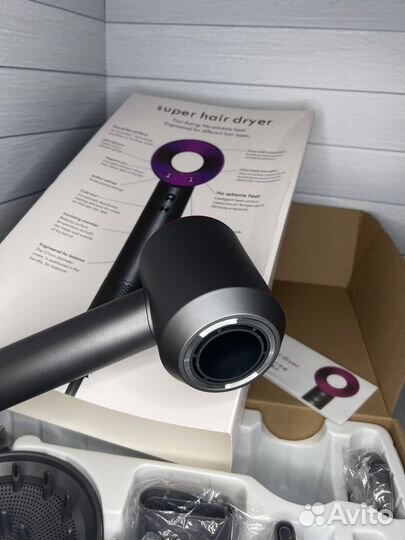 Dyson фен с насадками