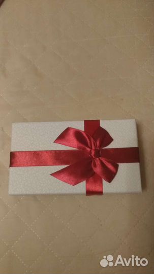 Коробка подарочная