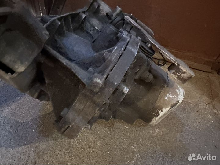 Mitsubishi carisma МКПП