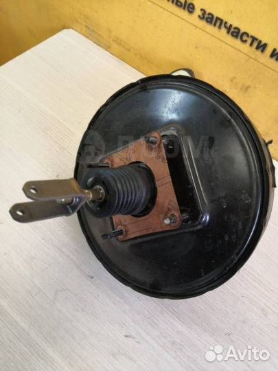 Главный тормозной цилиндр тойота Клюгер