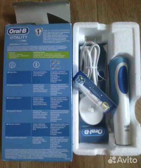 Электрическая зубная щетка (не использовалась)