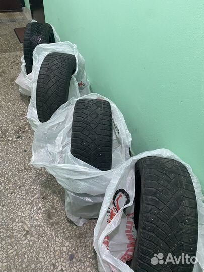 Nitto NT SPK 215/55 R17 98T