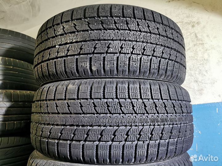 Toyo Observe GSi-5 225/50 R17