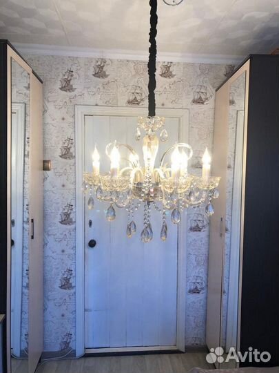 Люстра подвесная новая