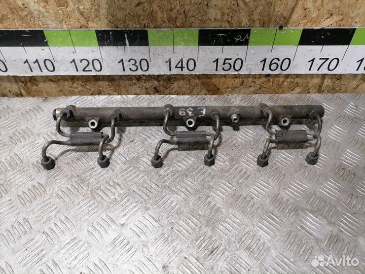 Рейка топливная рампа Bmw 5 e39 1995-2003