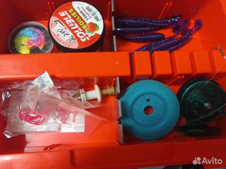 Зимний рыболовный ящик